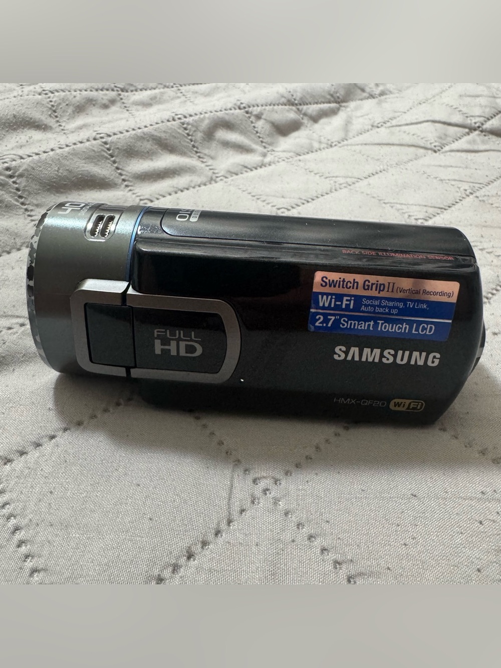Samsung Full HD Camcorder HMX-QF20 WiFi 40x Zoom
